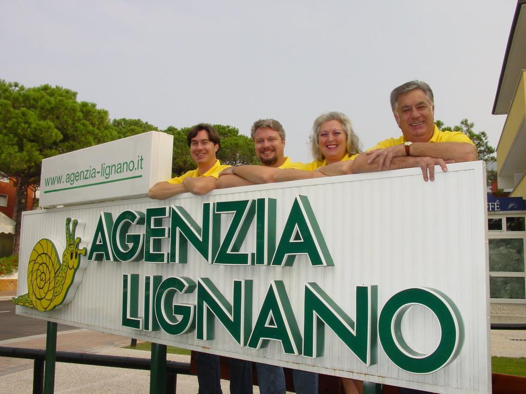 Villa A Lignano Pineta ลินญาโน ซับเบียโดโร ห้อง รูปภาพ